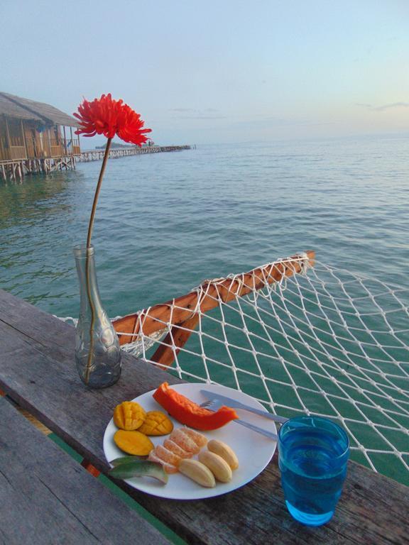Hamueco Dive Resort Raja Ampat Рабия Экстерьер фото